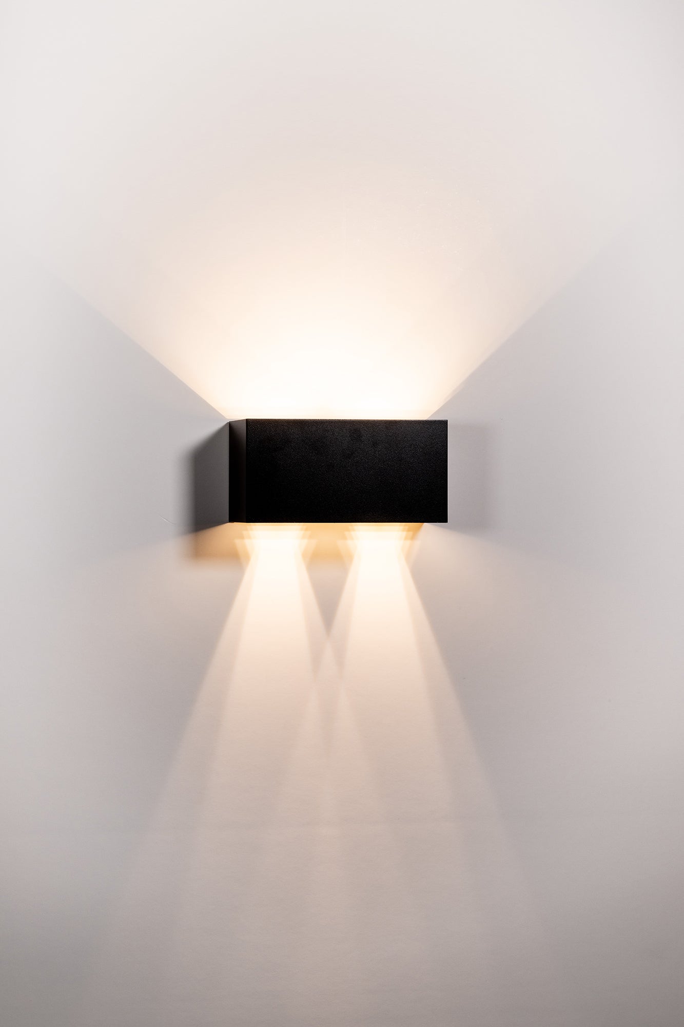 HV36582T-BLK-SQ - Versa Black Square Up & Down Wall Light