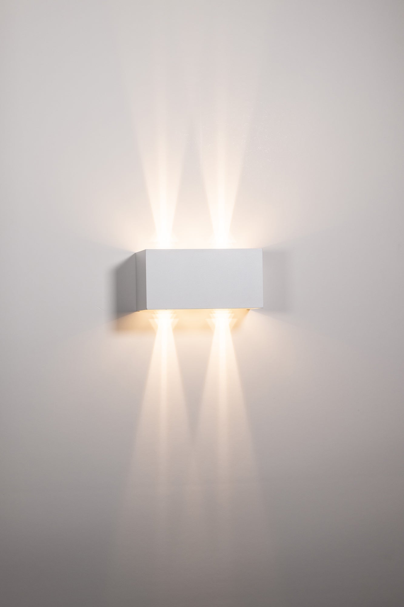 HV36582T-WHT-SQ - Versa White Square Up & Down Wall Light