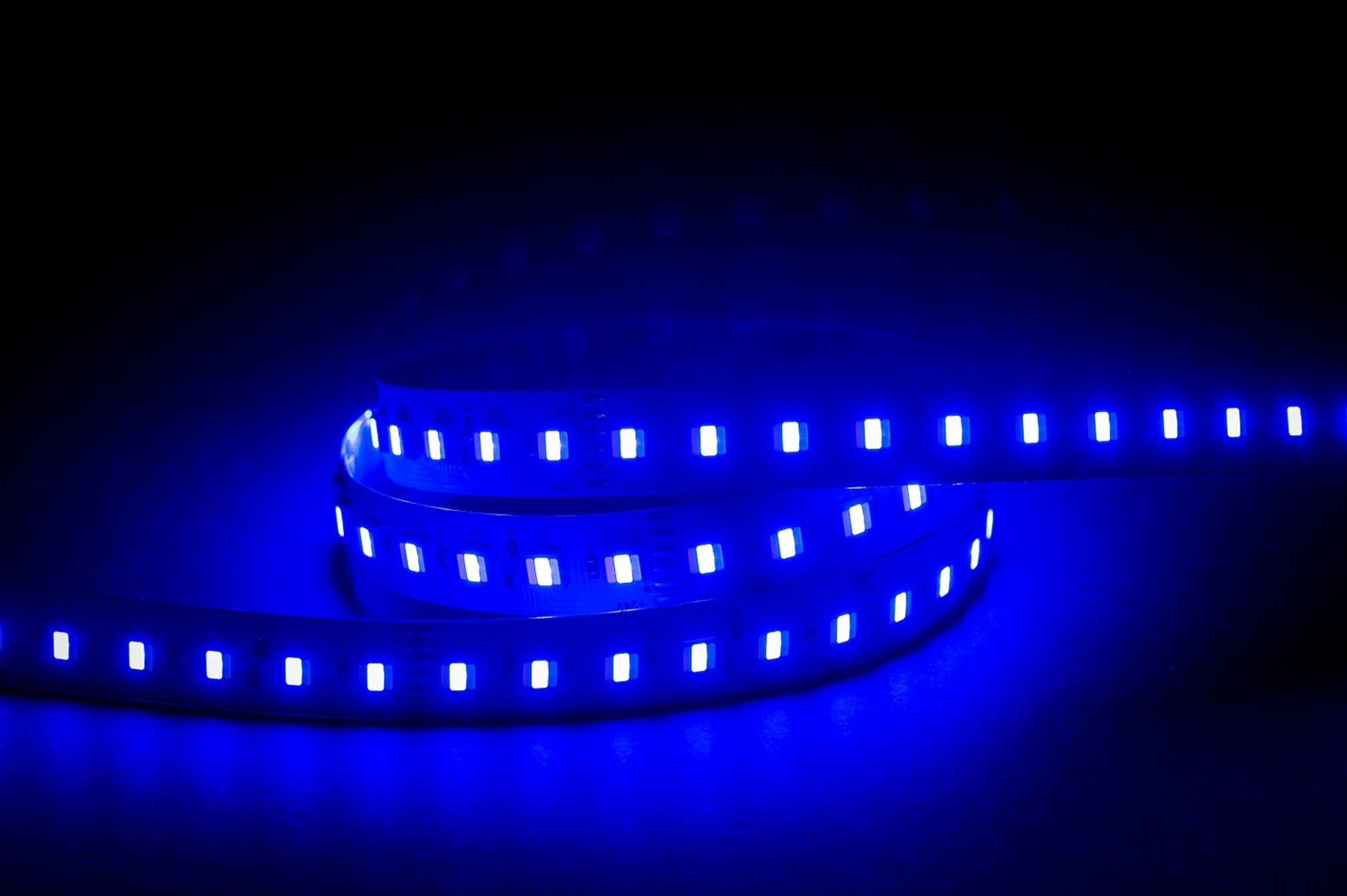 HV9752-IP20-96-RGBCW - 24w IP20 RGB + 3000k + 5500k LED Strip (RGBCW)