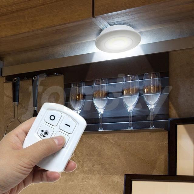 Remote Controlled Multifunction Puck Lights 2pk
